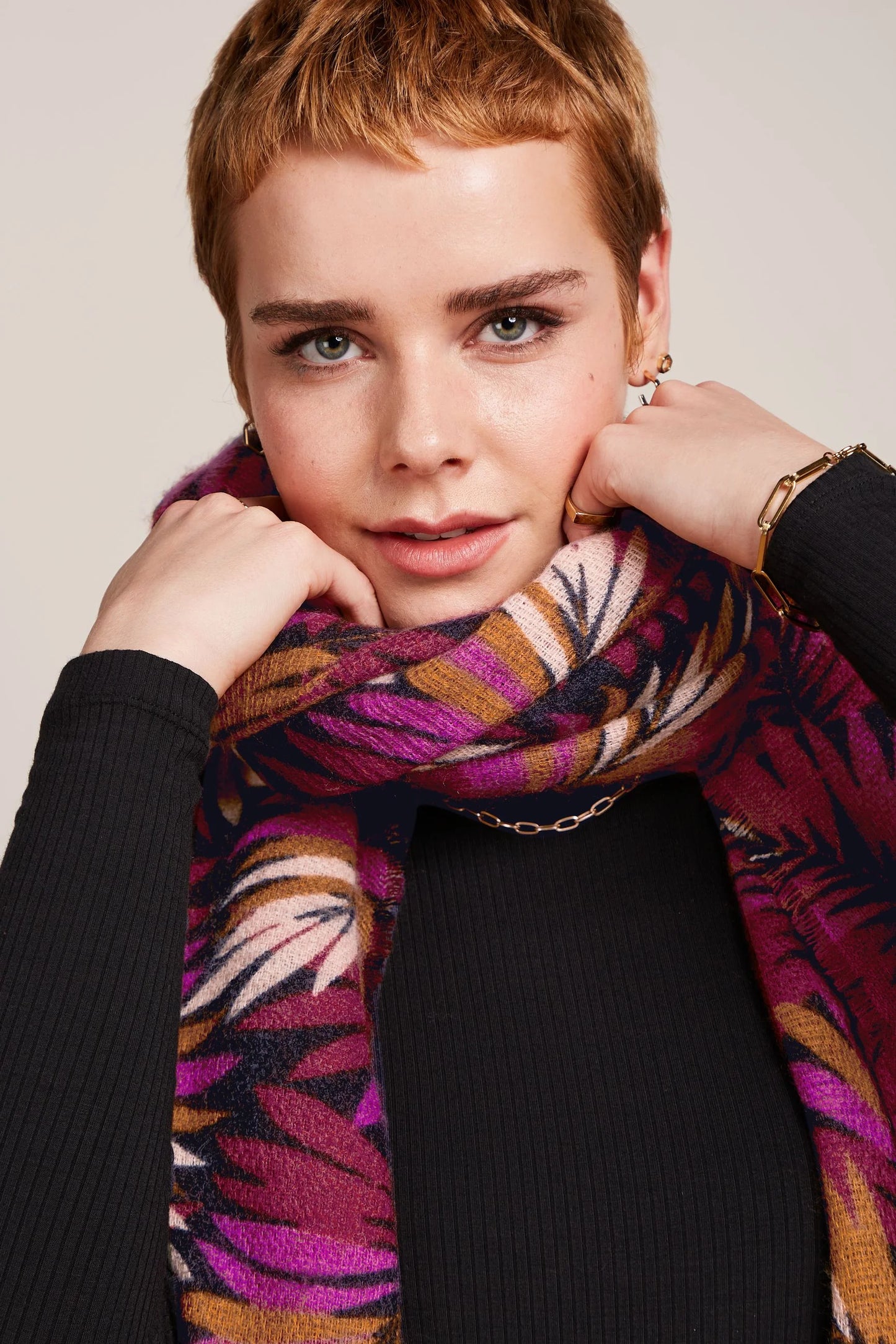 Scarfs AW25