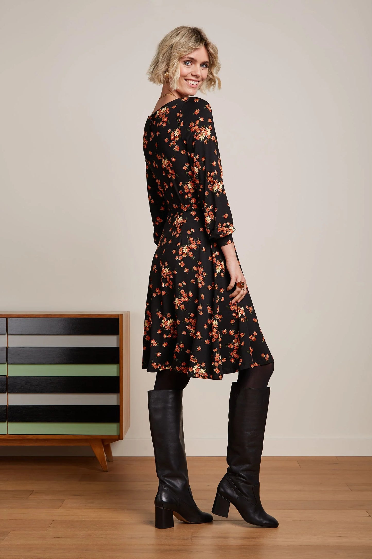 Betty Bellsleeve Dress Rivera