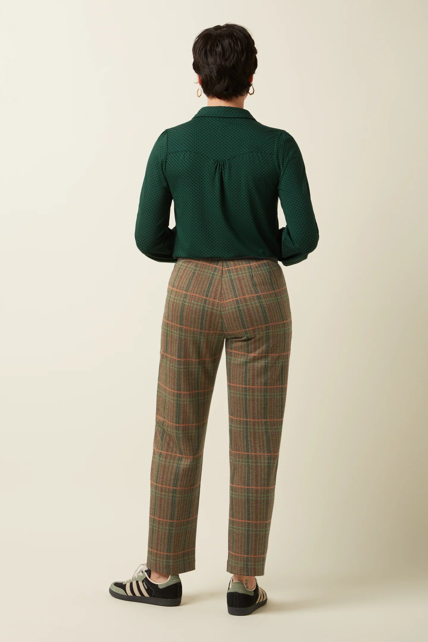 Ann Pants Luton