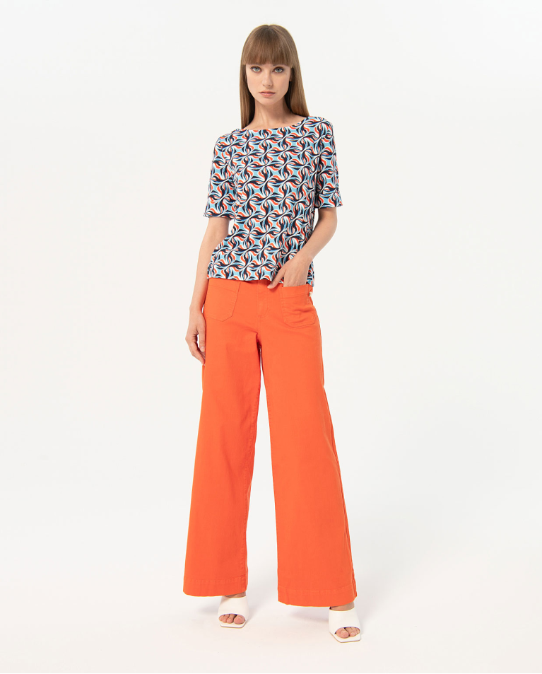 Printed elastic short t-shirt