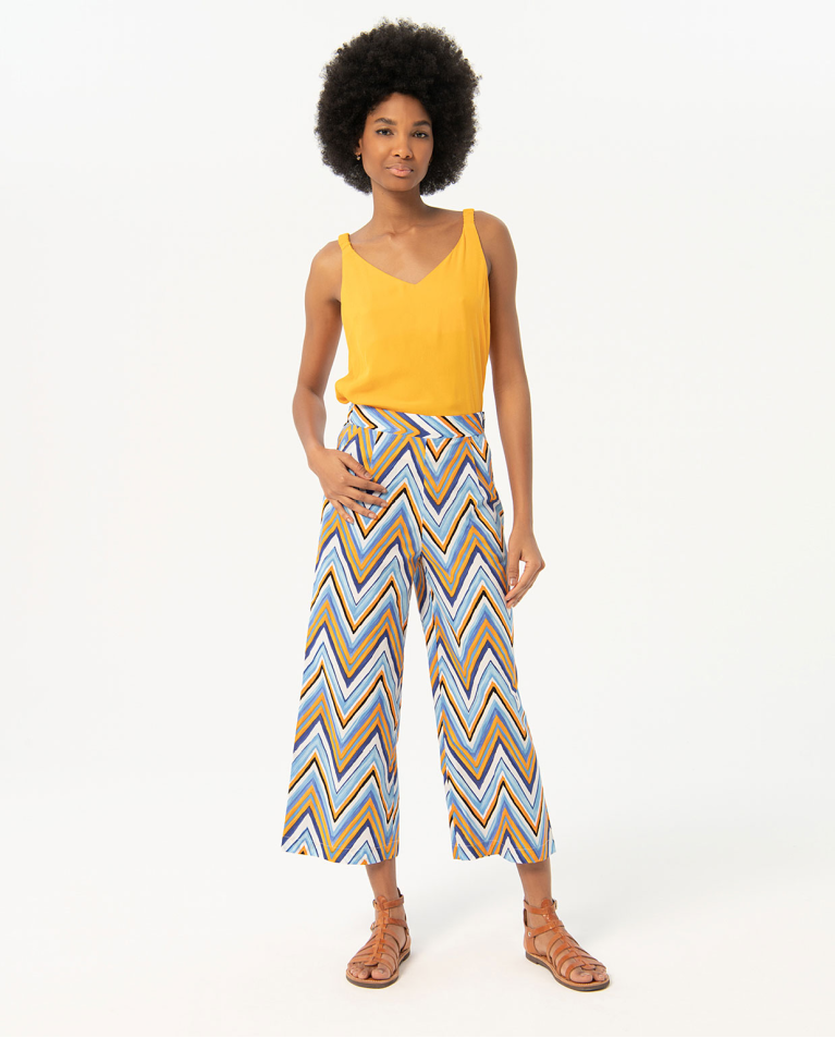Printed cropped pants