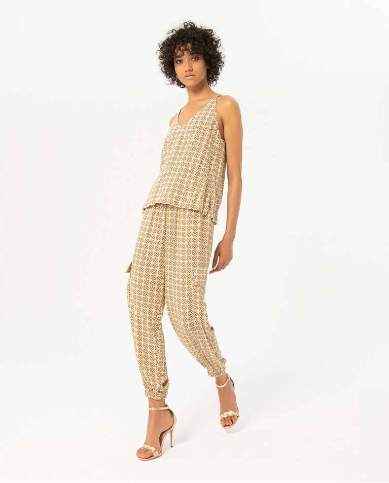 Printed V-neck strapless top