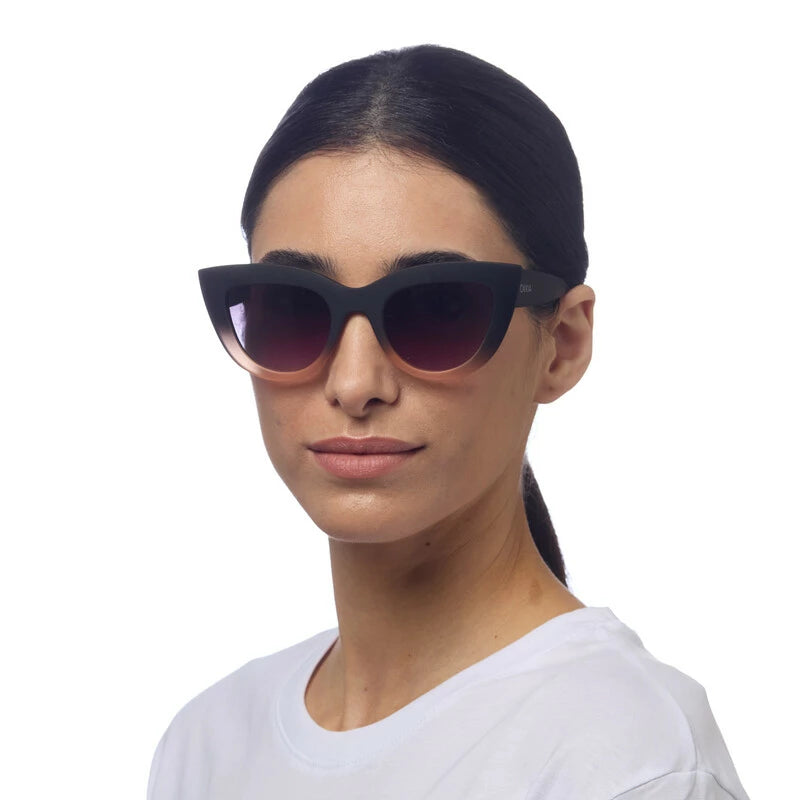 CLAUDIA OK013