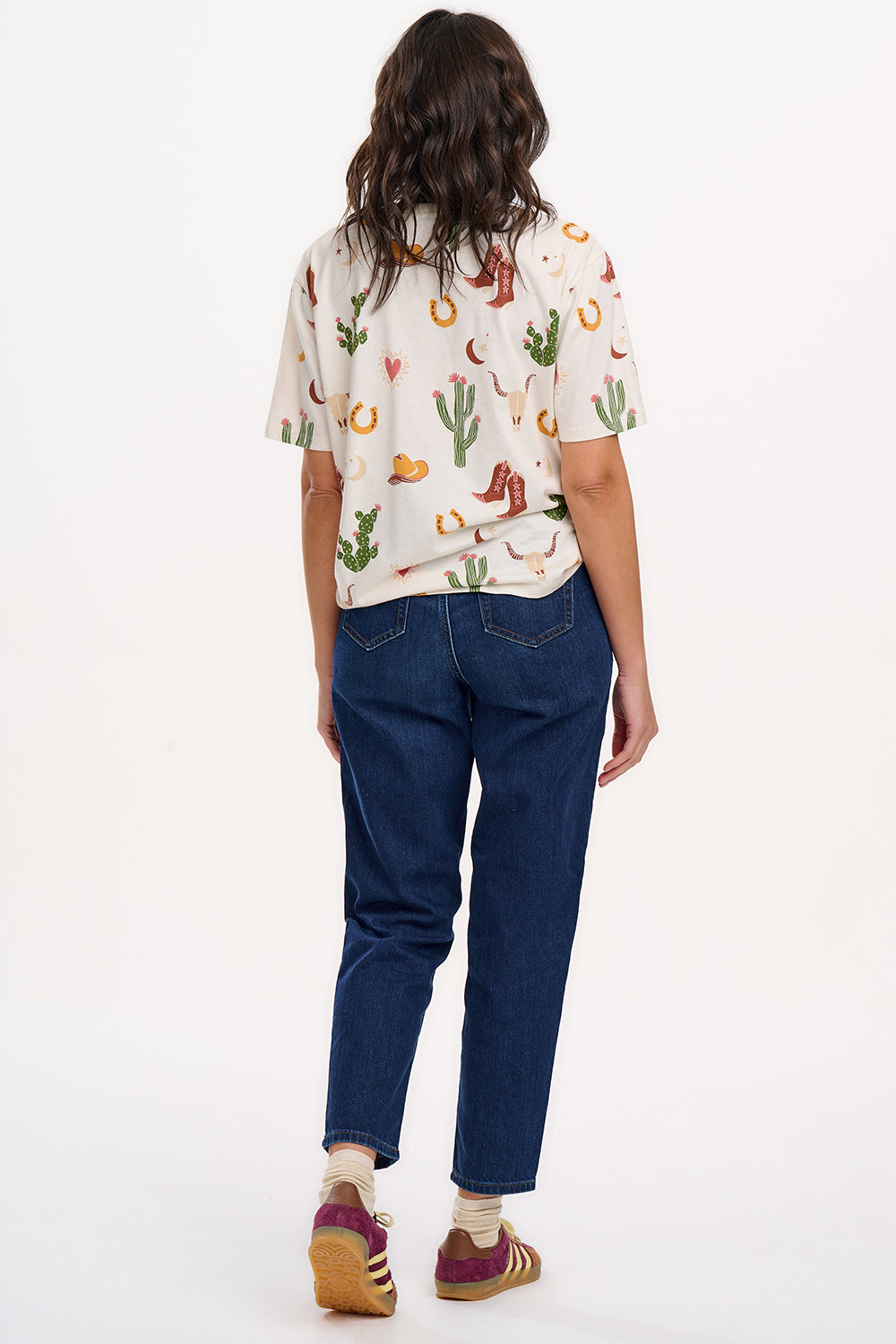 Kinsley Relaxed T-Shirt - Cream, Desert Cowgirl