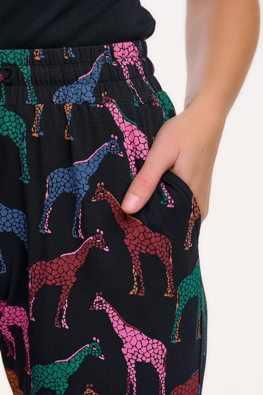 Donna Jersey Joggers- Black Giraffe Spots