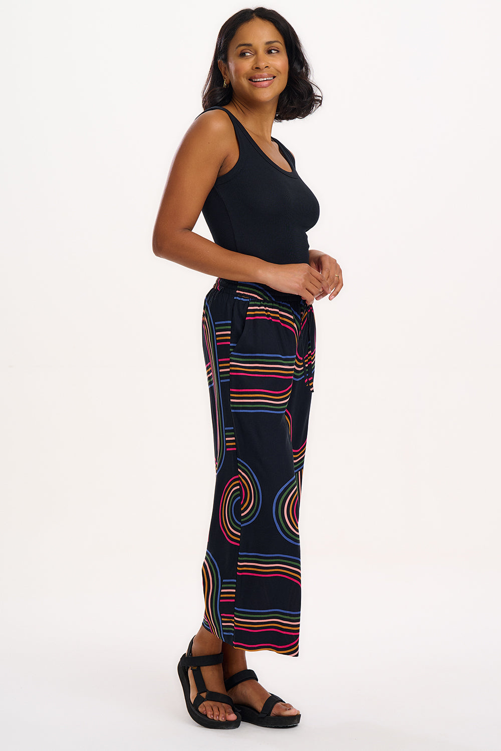 Ameera Cropped Wide Leg Trousers - Black, Retro Racer
