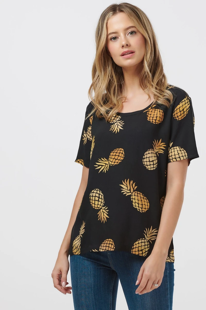 Tilda Pineapple Batik top